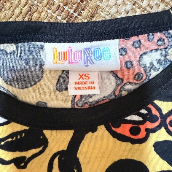 LULAROE RANDY Disney Minnie Mouse retro
size XS
new without tags
black/yellow - Picture 3 of 5